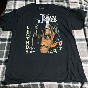 ON HOLD PLZ DO NOT BUY nwt juice wrld tshirt, size xl